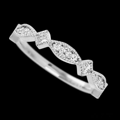 14K White Gold band with alternating 7 Round Lab Grown Diamond, 6 Round Lab Grown Diamond and 4 Princess Lab Grown Diamond having TCW-.51
