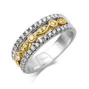 Anniversary Ring in 18k Gold with Diamonds