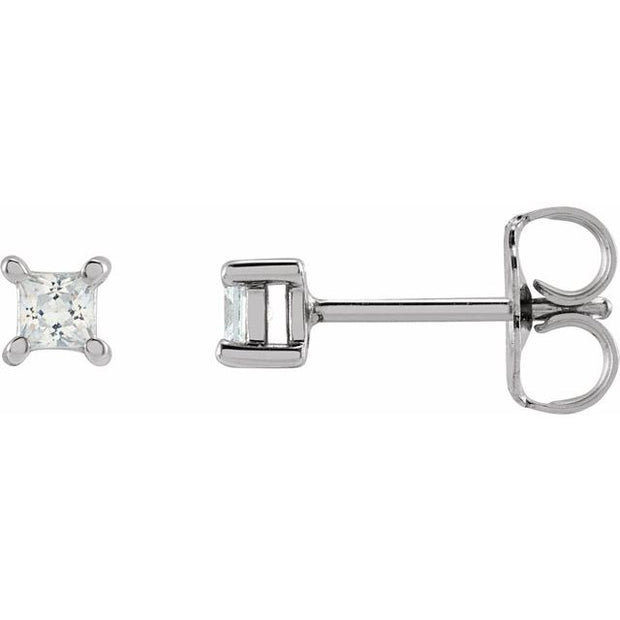 Lab-Grown Diamond Stud Earrings