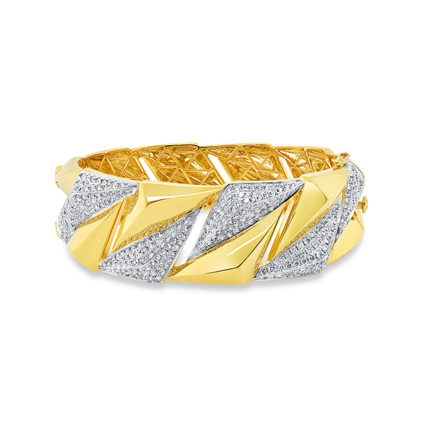 Uneek Legacy Collection Clasp Bangle
