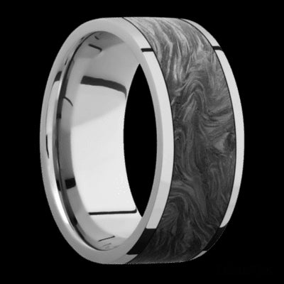 9 mm wide/Flat/Titanium band with one 7 mm Centered inlay of Forged Carbon Fiber.