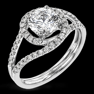 Engagement Ring in Platinum with Diamonds