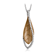 Pendant in 18k Gold with Diamonds