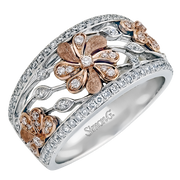 Right Hand Ring in 18k Gold with Diamonds