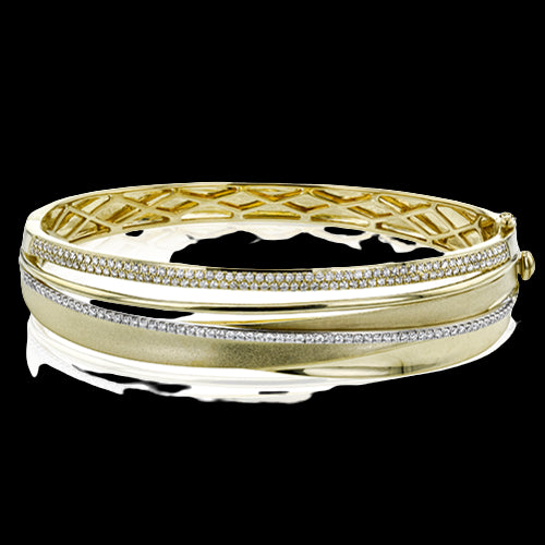 Bangle in 18k Gold with Diamonds