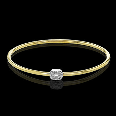 Bangle in 18k Gold with Diamonds