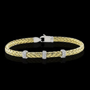 Bangle in 18k Gold with Diamonds