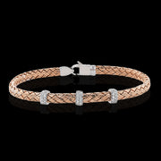 Bangle in 18k Gold with Diamonds