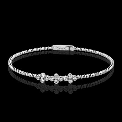 Bangle in 18k Gold with Diamonds