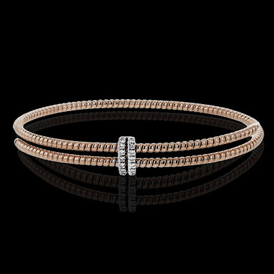 Bangle in 18k Gold with Diamonds