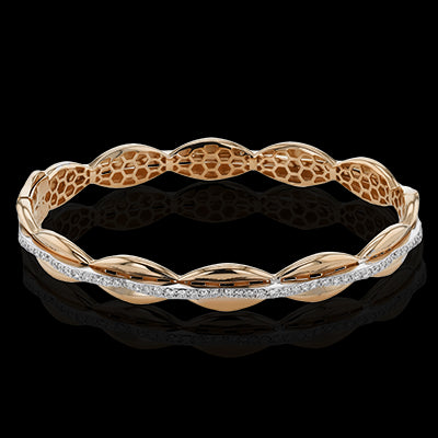 Bangle in 18k Gold with Diamonds