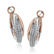 Hoop Earring in 18k Gold with Diamonds