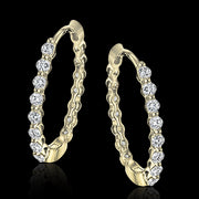 Hoop Earring in 18k Gold with Diamonds