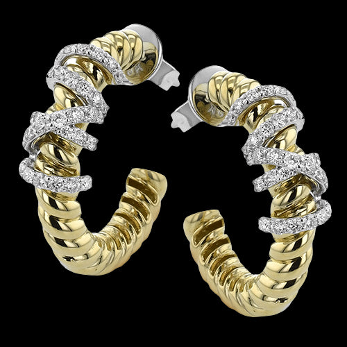 Earring in 18k Gold with Diamonds