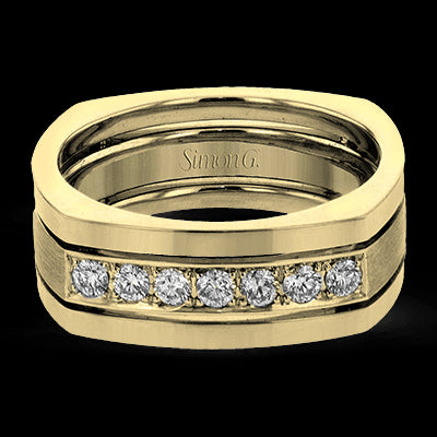 Men Ring in 14k Gold with Diamonds