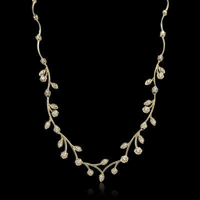 Necklace in 14k Gold with Diamonds