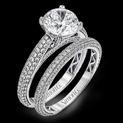 Wedding Set in 18k Gold with Diamonds