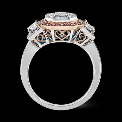 Engagement Ring in 18k Gold with Diamonds