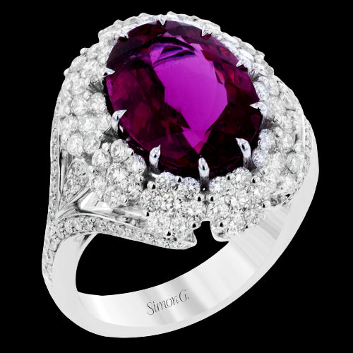 Color Ring in 18k Gold with Diamonds