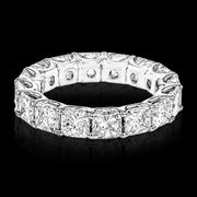 Anniversary Ring in 18k Gold