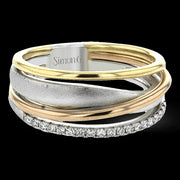 Right Hand Ring in 18k Gold with Diamonds