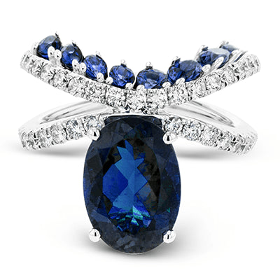 Color Ring in 18k Gold with Diamonds