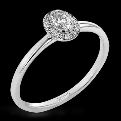 Engagement Ring in 18k Gold with Diamonds