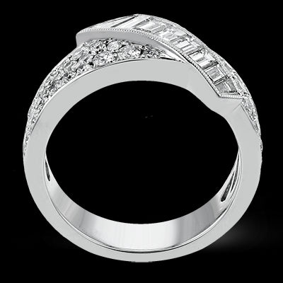 Right Hand Ring in 18k Gold with Diamonds