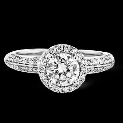 Engagement Ring in 18k Gold with Diamonds