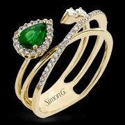 Color Ring in 18k Gold with Diamonds