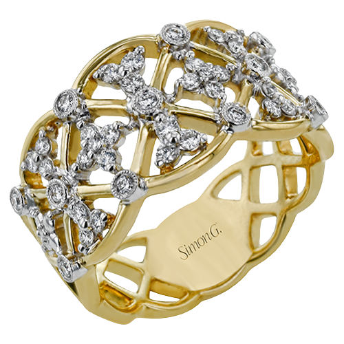 Right Hand Ring in 18k Gold with Diamonds