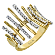 Right Hand Ring in 18k Gold with Diamonds