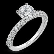 Engagement Ring in 18k Gold with Diamonds