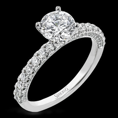Engagement Ring in 18k Gold with Diamonds