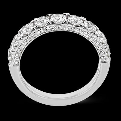 Engagement Ring in 18k Gold with Diamonds