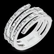 Right Hand Ring in 18k Gold