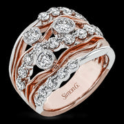 Right Hand Ring in 18k Gold with Diamonds