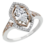 Engagement Ring in 18k Gold with Diamonds