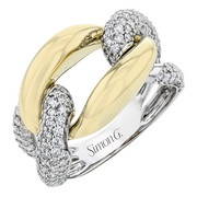 Right Hand Ring in 18k Gold with Diamonds
