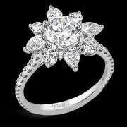 Engagement Ring in 18k Gold with Diamonds