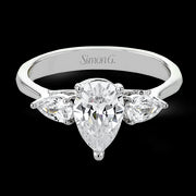 Engagement Ring in 18k Gold with Diamonds