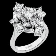 Right Hand Ring in 18k Gold with Diamonds