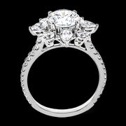 Engagement Ring in 18k Gold with Diamonds