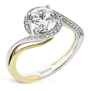 Engagement Ring in 18k Gold with Diamonds