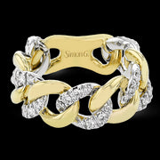 Right Hand Ring in 18k Gold with Diamonds