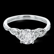 Engagement Ring in 18k Gold with Diamonds