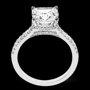 Engagement Ring in 18k Gold with Diamonds