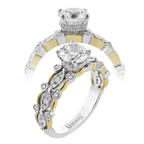 Engagement Ring in 18k Gold with Diamonds