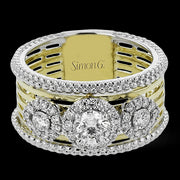 Right Hand Ring in 18k Gold with Diamonds