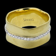 Right Hand Ring in 18k Gold with Diamonds